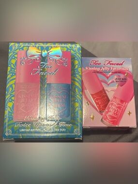 $88 retail Value 
Too Faced lip Jelly 2 sets